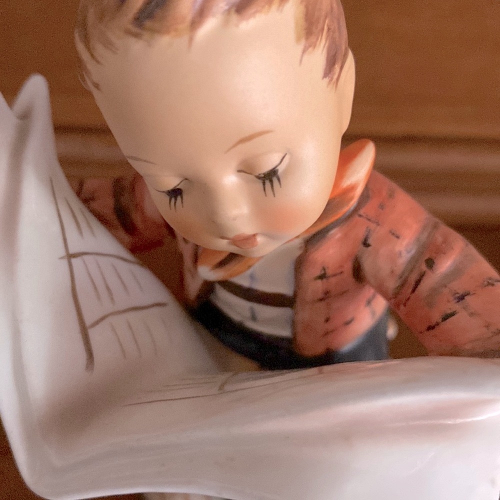 🖤TM6 ‘Latest News’ Hummel Goebel #184 - Picture 5 of 9